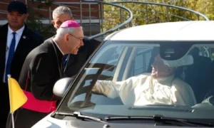 20220915T0318-POPE-KAZAKHSTAN-CLERGY-1748170.JPG-r78xzhnif70qitivjlg1jhlu8kqq6zzv72cst7vwe0