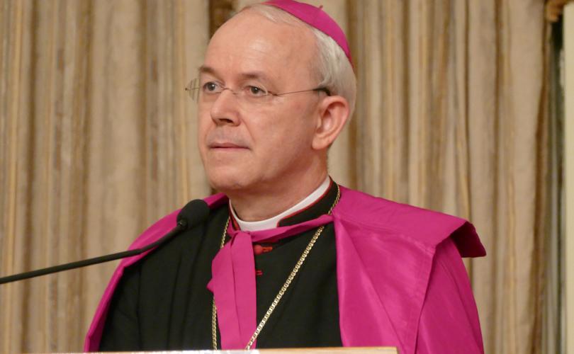 Bishop_Schneider_Washington_810_500_75_s_c1