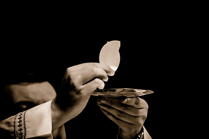 eucharist-body-of-christ-church-mass-preview