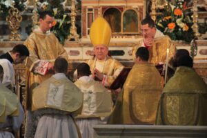 Franc_Cardinal_Rode_ordination_of_priests_20100325