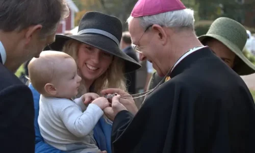 20211011T1115-THOMAS-MORE-COLLEGE-KAZAKH-ROSARY-1510122