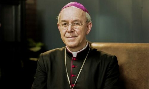 Bishop-Athanasius-Schneider-e1717067966792-810×500