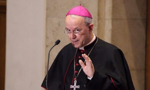 Bishop_Schneider_credit_Edward_Pentin-810×500-1