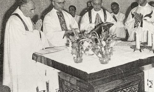 Concelebration_at_Kep_Monastery