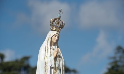 The,Image,Of,Our,Lady,Of,Fatima,In,The,Sanctuary