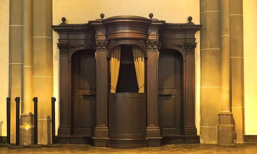 church-confessional-confession-religion-938916-1024
