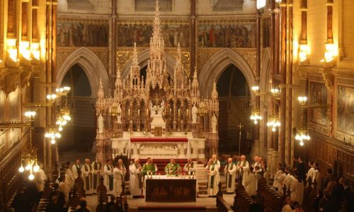 irish-seminary-mass-catholic-mass-celebration-liturgical-celebration-575a08-1024