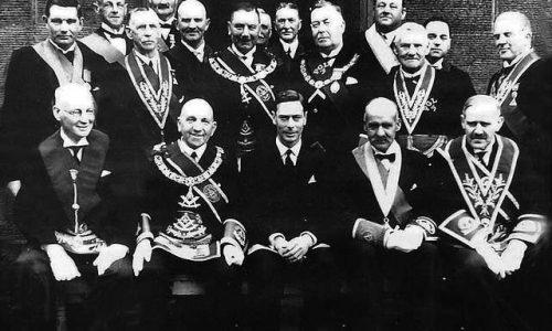 prince-albert-duke-of-york-with-scottish-freemasons-229e3c-640