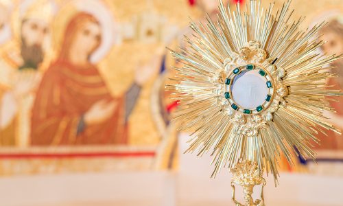 Rome,,Italy,-,June,2015,-,Adoration,Monstrance,With,The